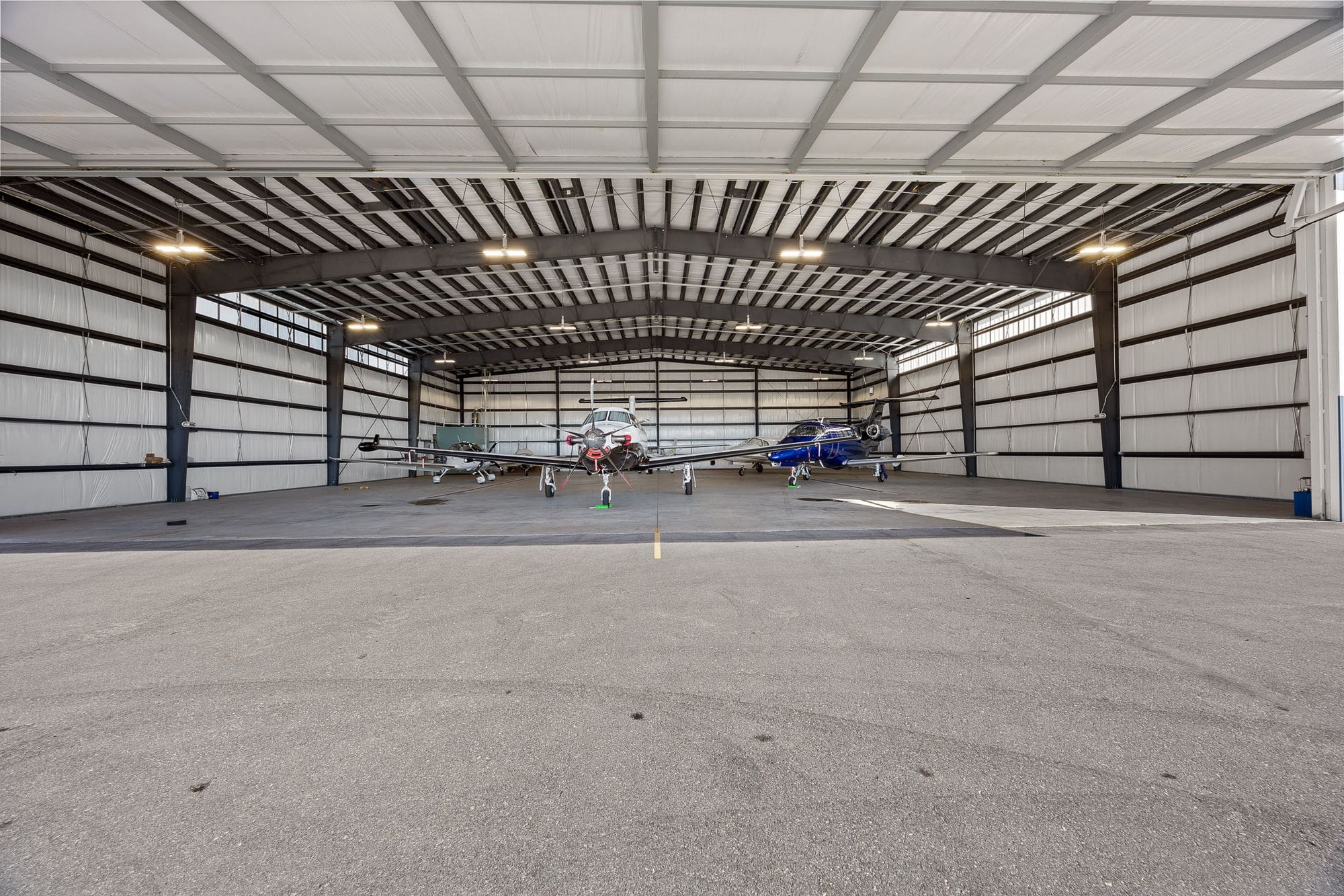 hangar 9 for sale florida